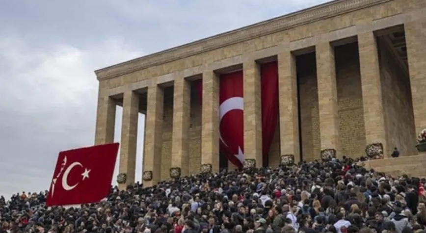 Devlet erkanı Ata'nın huzurunda!