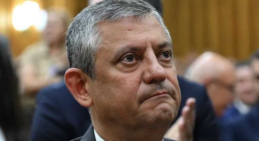 SON DAKİKA! Özgür Özel, CHP'den istifa etti! İşte detaylar…